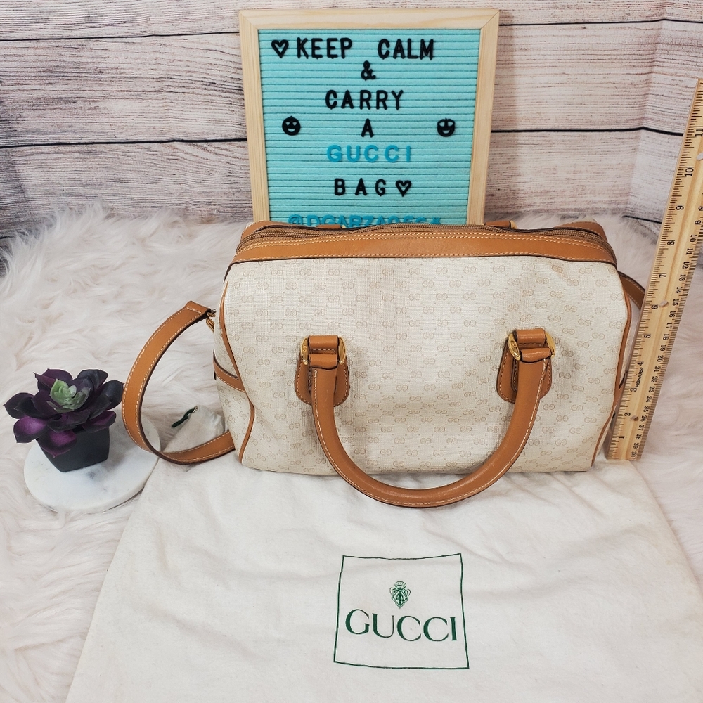 ❌❌SOLD❌❌ Authentic Vintage Gucci Bag - Picture 4 of 8